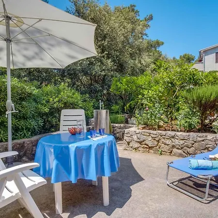 In 14834 Lägenhet *